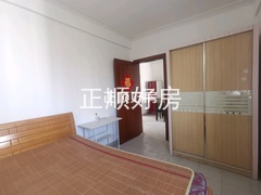 次卧
