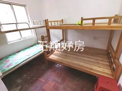 次卧