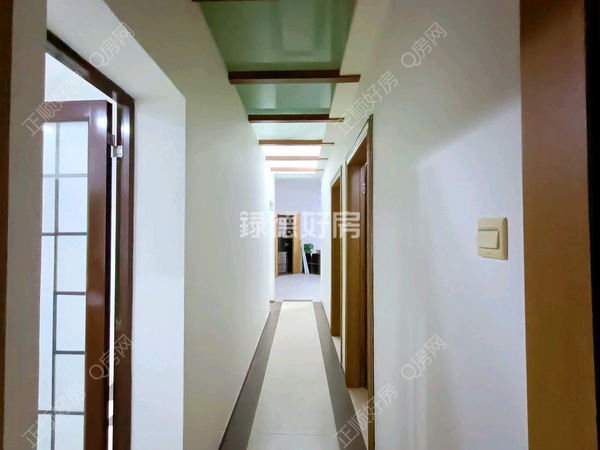 客厅
