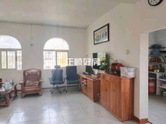 house_img