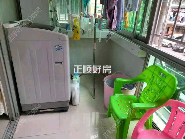 客厅