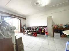 house_img