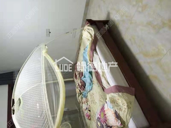 s1300CA28816C42C6A98277EA7410280E.jpg