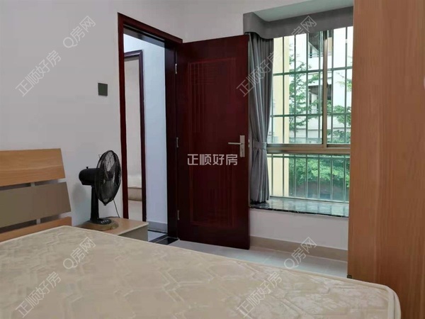 s38FD02FF628E4EBF8DED1F0150C1CC10.jpg