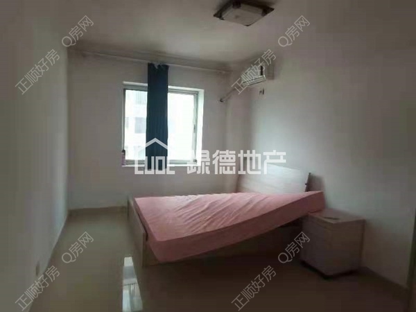 s4815A302AB7647CB8BE8F3657DD7F5DF.jpg