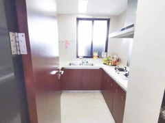 s8B1214DBAA6D44EDAC9E51A77AE0479D.jpg