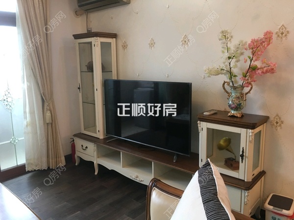 客厅