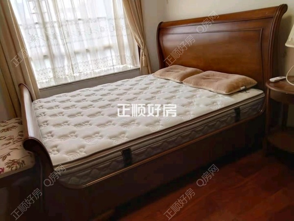 主卧