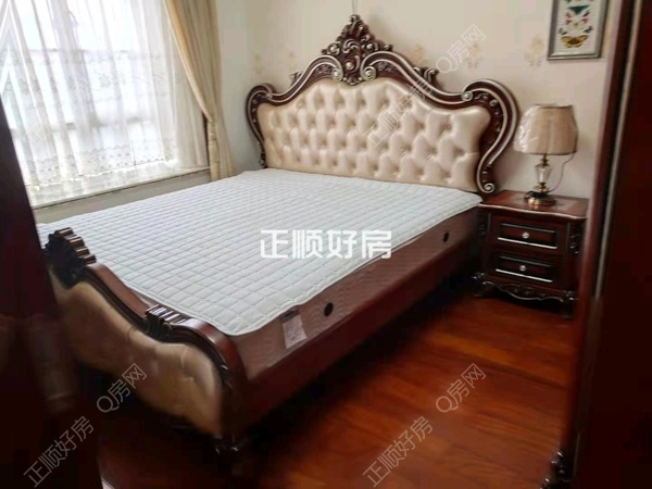 次卧