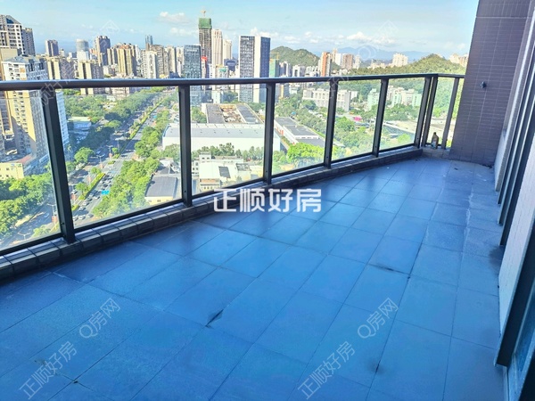 客厅