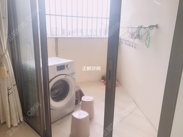客厅
