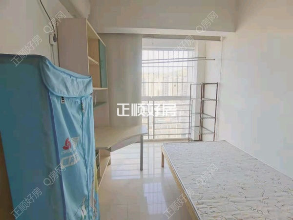 次卧