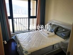 次卧