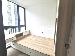 次卧