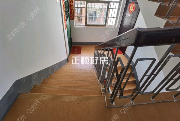 大门