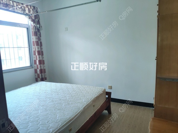 次卧