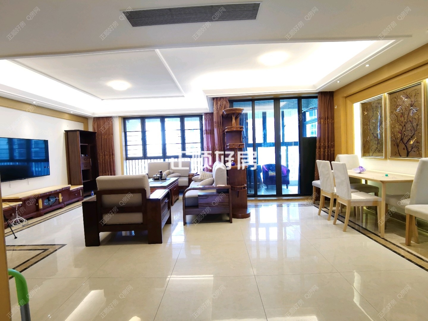 招商花园城一期 3房2厅2卫 精装 145.00平