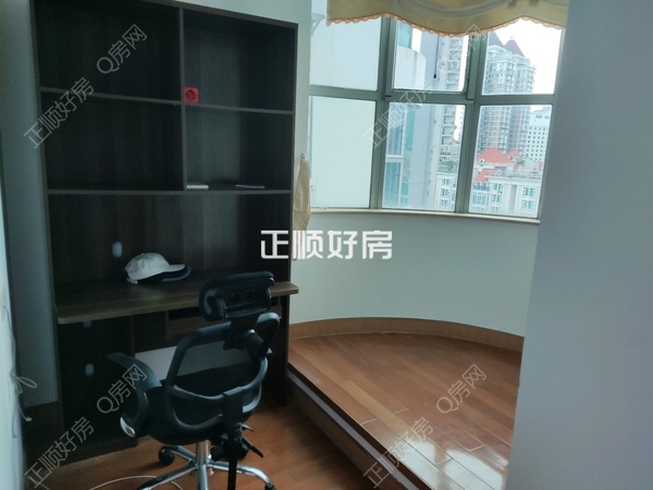 客厅