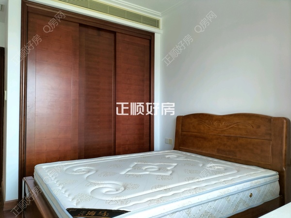 主卧
