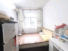 次卧