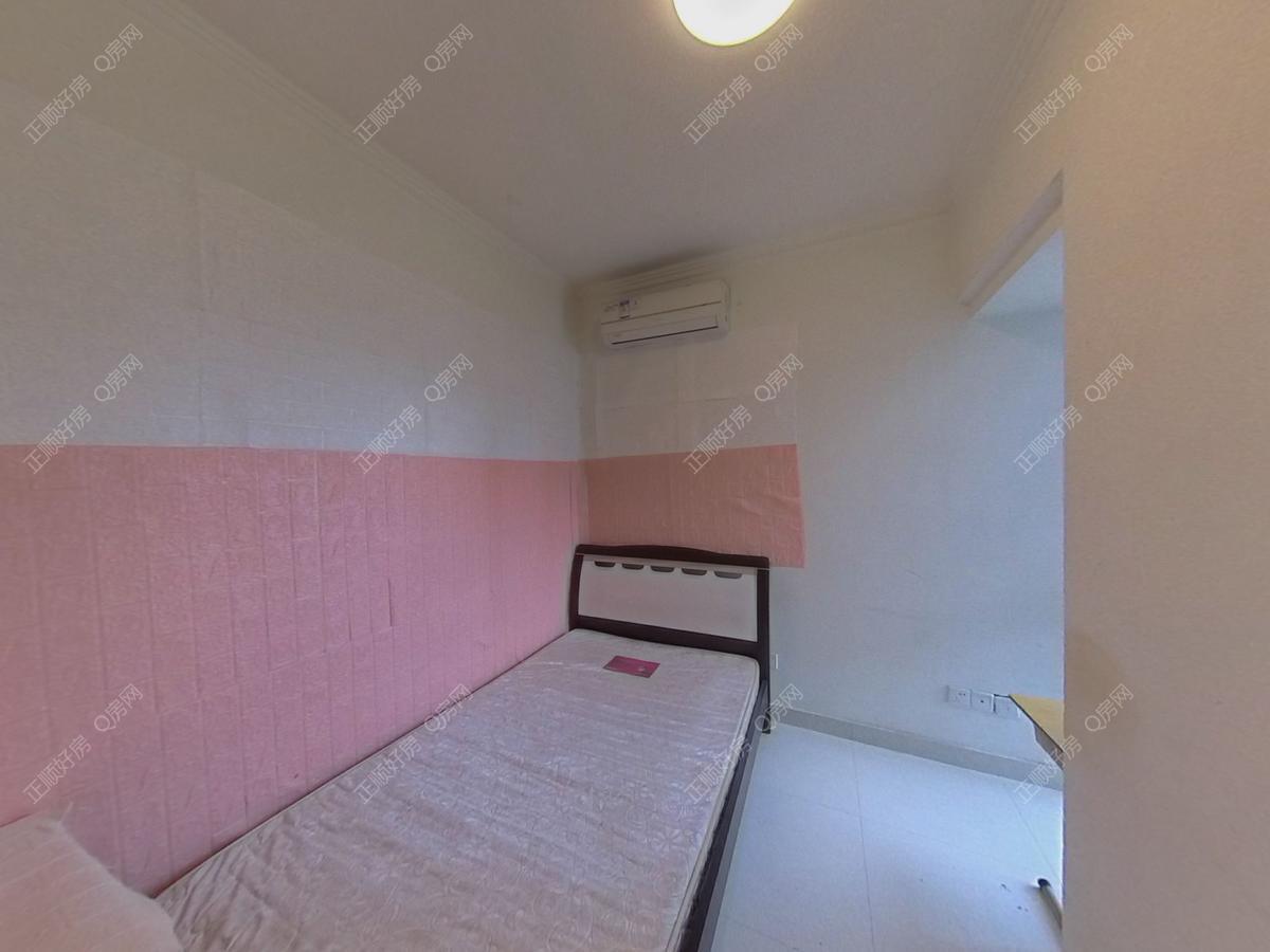 珠海中联国际卧室照片_前山中联国际2房2厅1卫，家私家电齐全，月租只要2800元