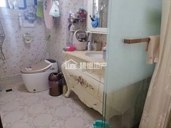 s103024FF5D3F4C989941ABD78E74516F.jpg