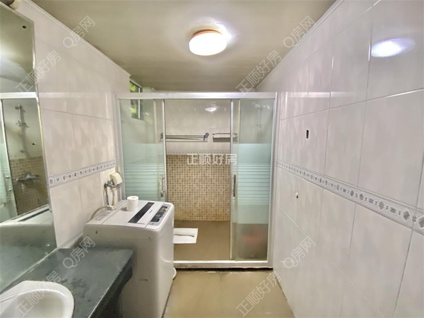 s27F3ED6BFBC24476BCB63063D7B68EC9.jpg