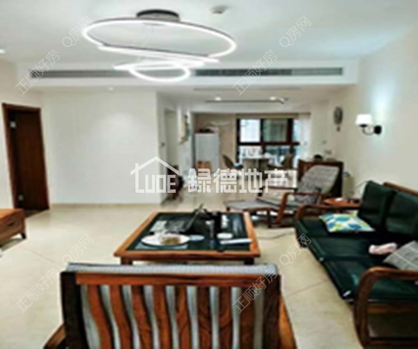 s34FB05EBD3544392897B880DAE8AC878.jpg
