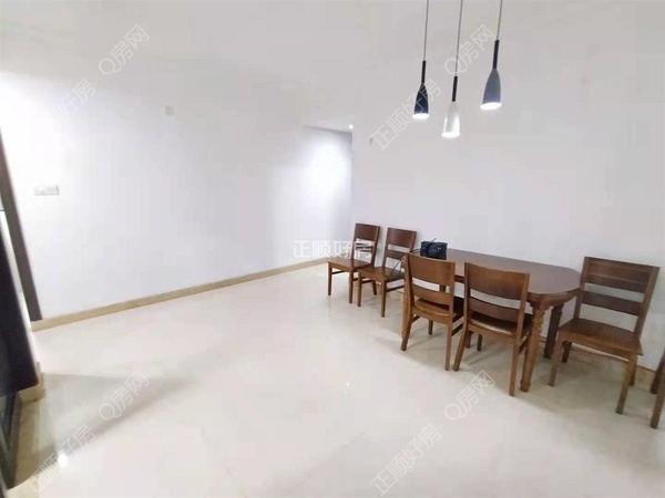 客厅