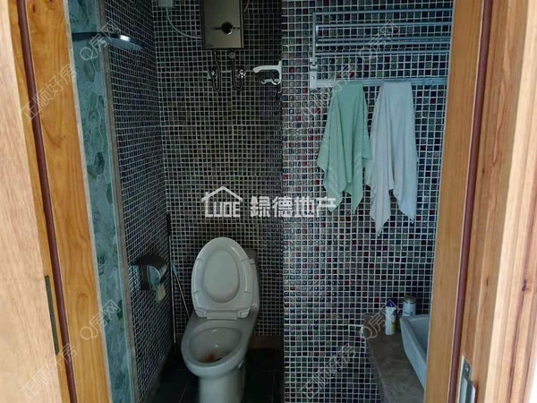 sA9F38AE410274606A292344C7BD32862.jpg
