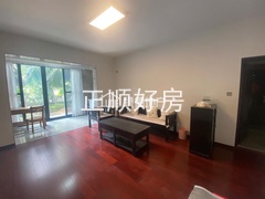 sB964622218274D16893E56EA2D4503EE.jpg