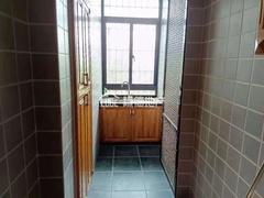sF51B1374D97145E1B20E9353B41C79F8.jpg