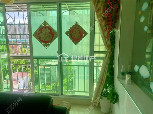 sFEB5398C7D734EF3ADA4D0F921416DAE.jpg