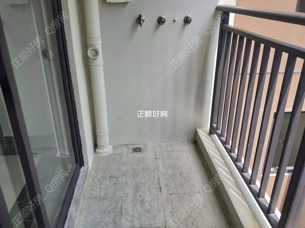 客厅