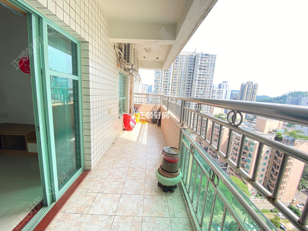 VR看房