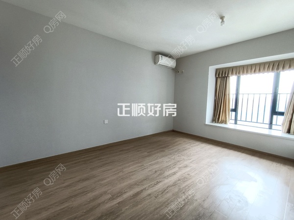 主卧