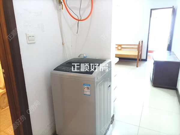 客厅