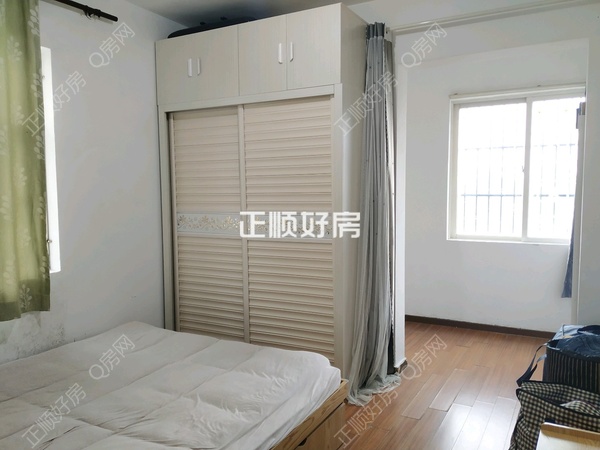 客厅
