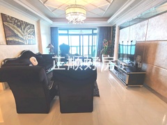客厅