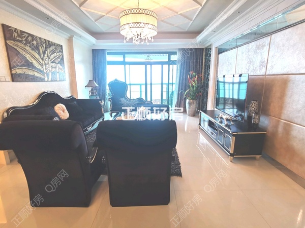 海怡湾畔3室2厅3卫在售房源图片