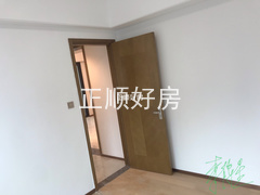 次卧
