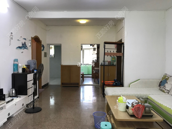 客厅