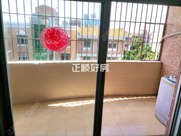 客厅