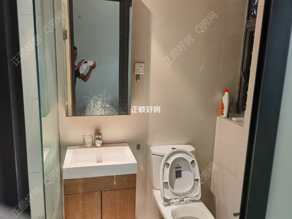 客厅