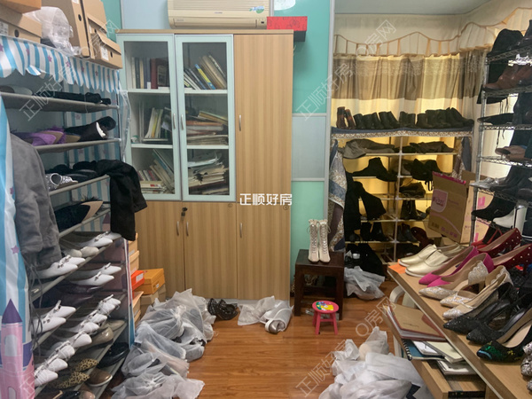 客厅