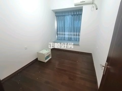 次卧