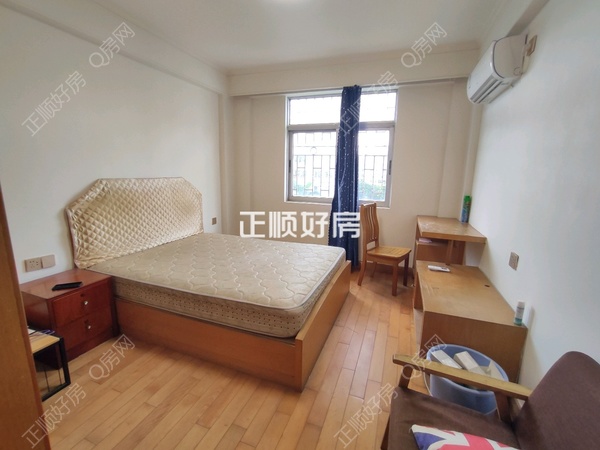 客厅