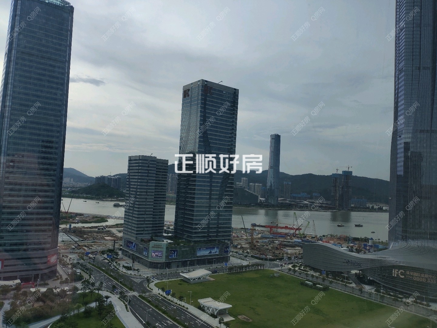 客厅