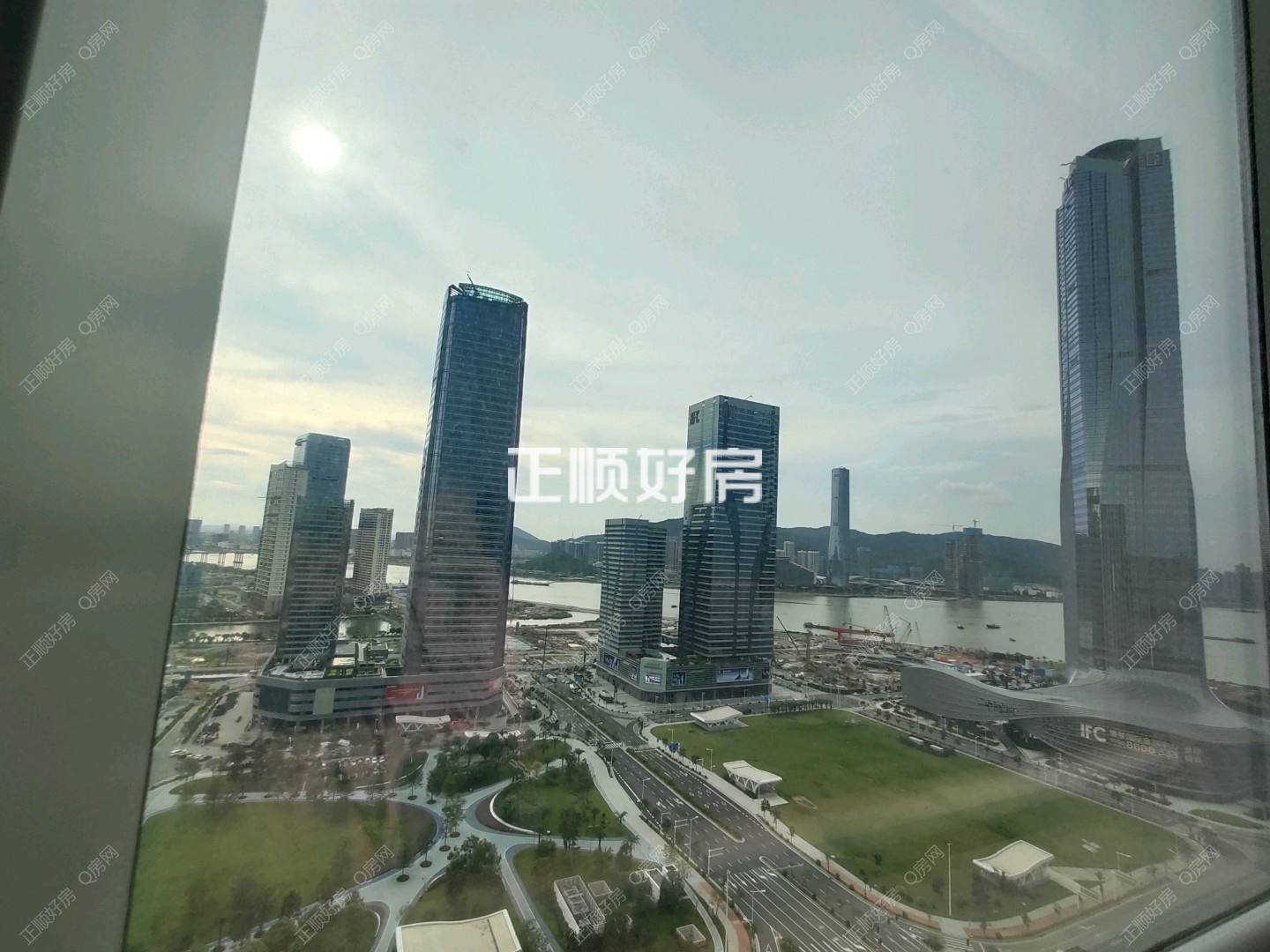 客厅