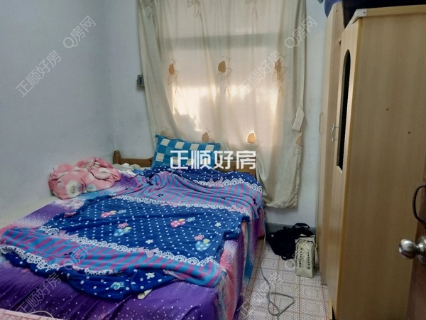 次卧